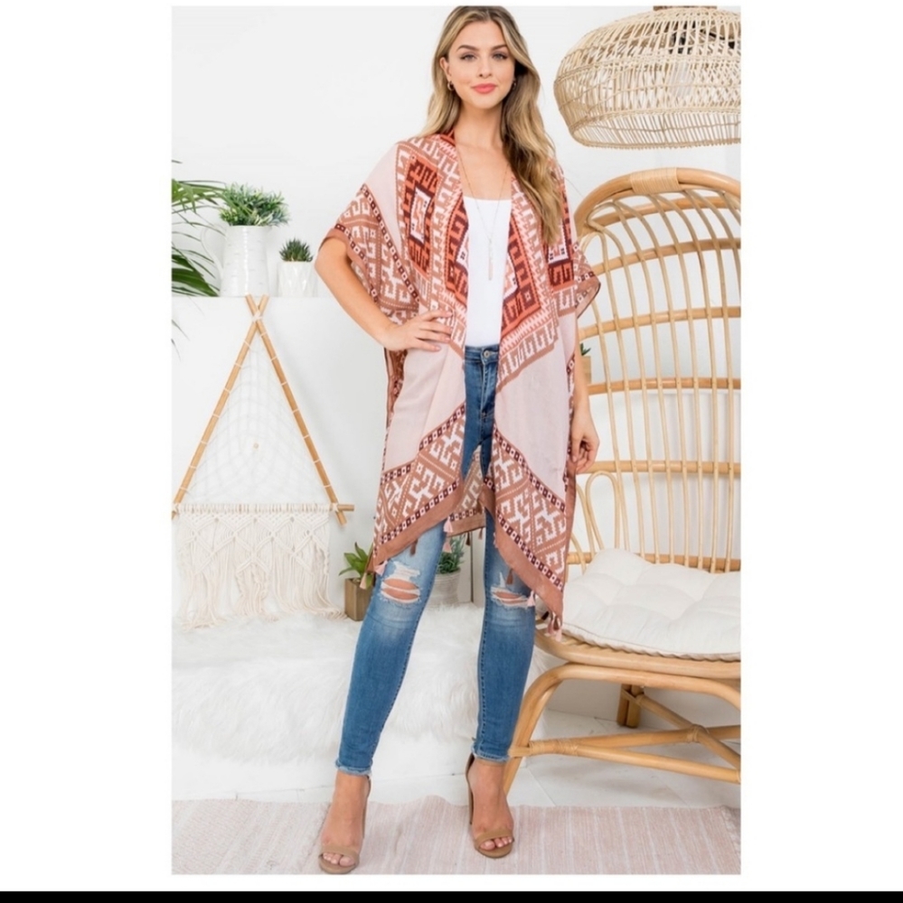 **Host Pick** BOHO kimono - Picture 4 of 7